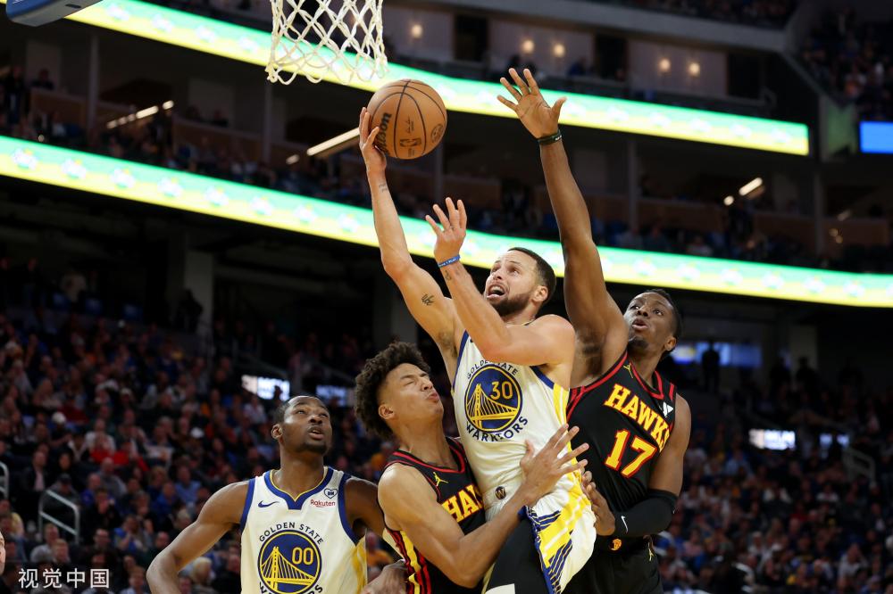 NBA：拒绝连败 湖人队114-106开拓者队.